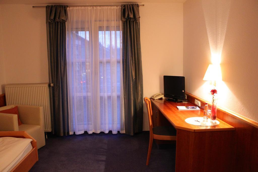 Hotel Gasthaus Bock Reichenbach an der Fils Camera foto